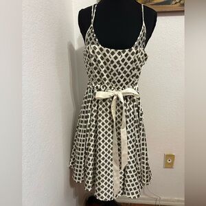 Cinq à Sept Geneva Medallion Printed Silk Mini Dress in Ivory - Size Small